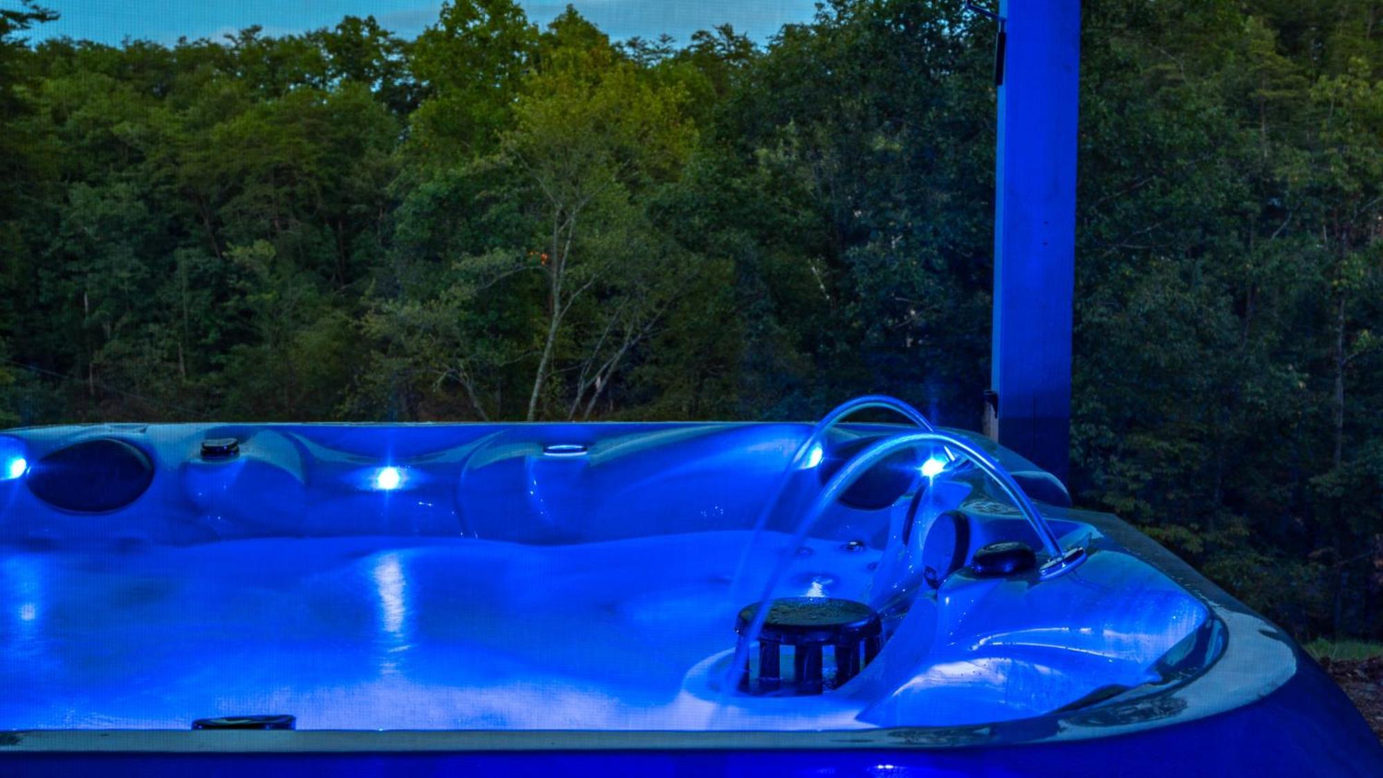 Liberty Lodge - Family Getaway With Pool, Hot Tub, Arcade & Dogs Pigeon Forge Exterior foto