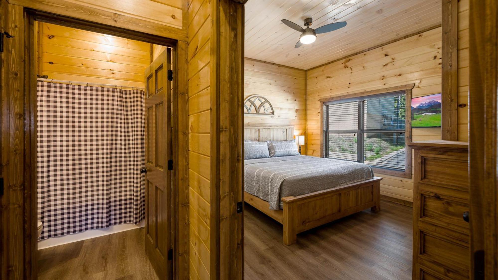 Liberty Lodge - Family Getaway With Pool, Hot Tub, Arcade & Dogs Pigeon Forge Exterior foto
